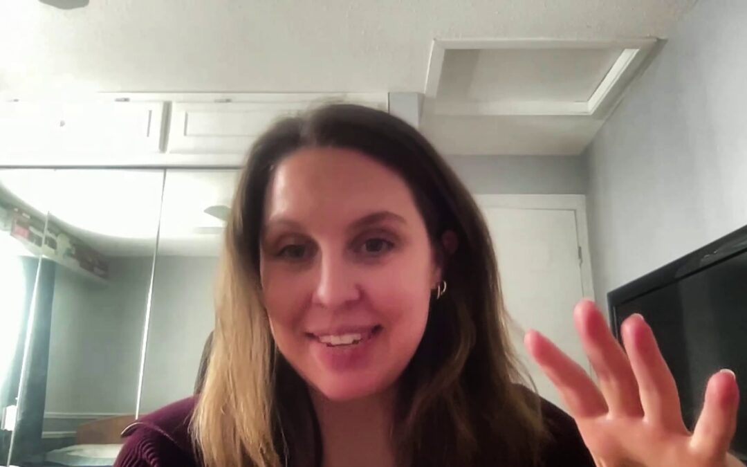 Paws Abroad Founder Marisa Hoskins on Knoodle Founder’s Hour Podcast